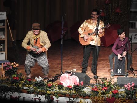 12. tradicionalni glasbeno-humoristični Valentinov koncert 93